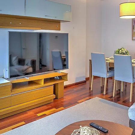 Apartamento En Calle Regla Sanz Seville Exterior photo